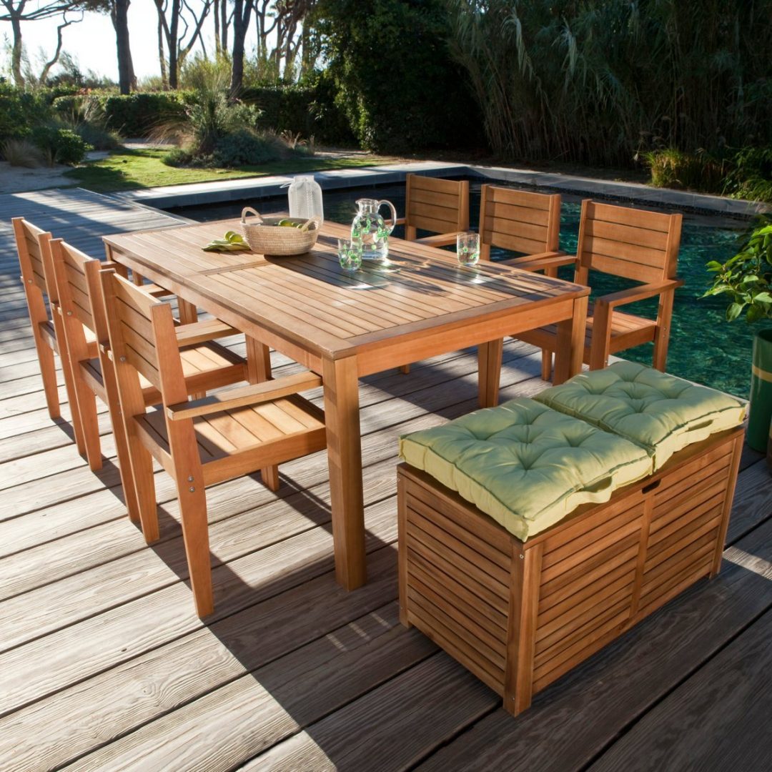 Sillas y mesas de terraza de madera Sillas y mesas de terraza de madera