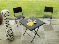 Mesa de terraza plegable de ratán